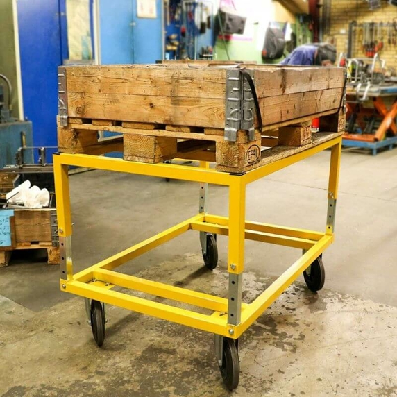 Ravendo Adjustable Euro Pallet Dolly - 800kg