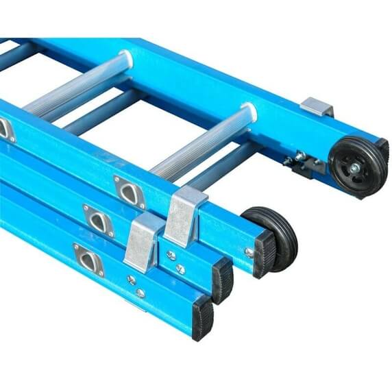 Lyte GFNELT225 EN131-2 Professional Two-Section Glassfibre Extension Ladder (2x8 Rung - 3.9m)